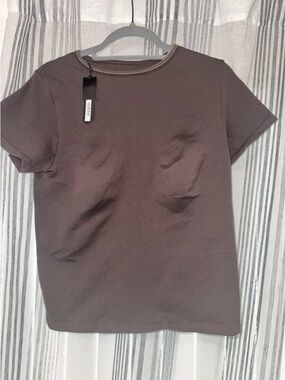 SKIMS X NIKE SKIMS X NIKE Ribbed Seamless Short Sleeve Ribbed BabyTee